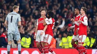 而是在寻找 而是在寻找